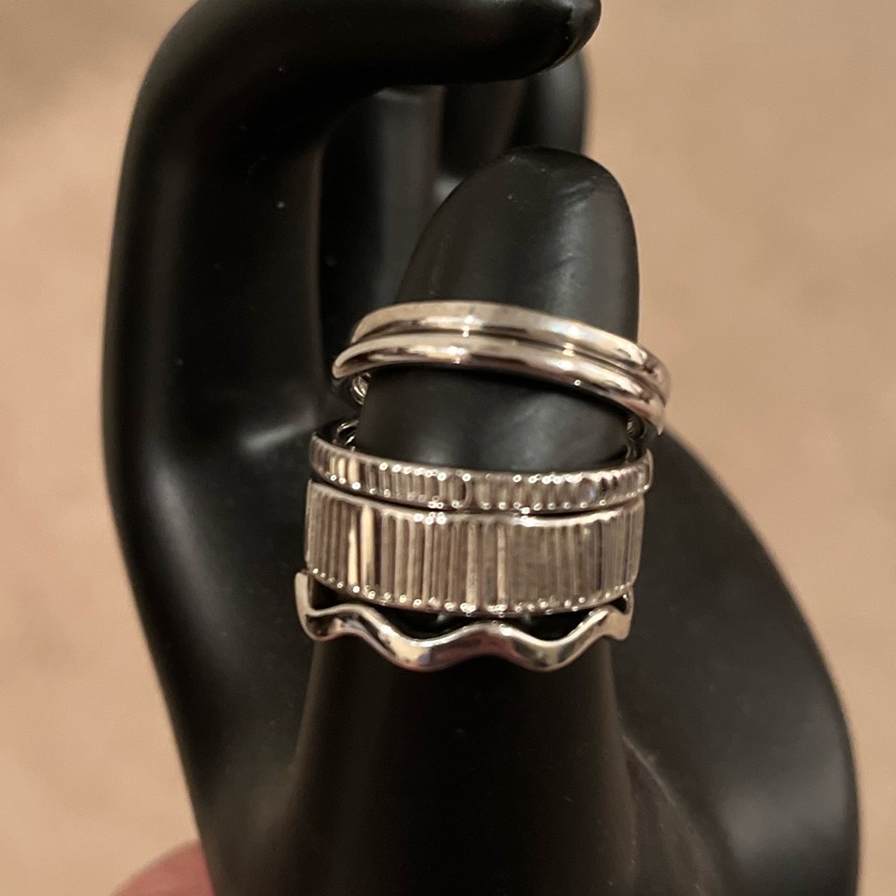 NEW Sonoma Silver Tone Ring Set – Size 8 (Set of 5)